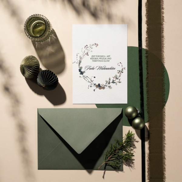 Mini-Geschenkset 'Weihnachts-Glow' - Karte + koreanische Sheet-Maske