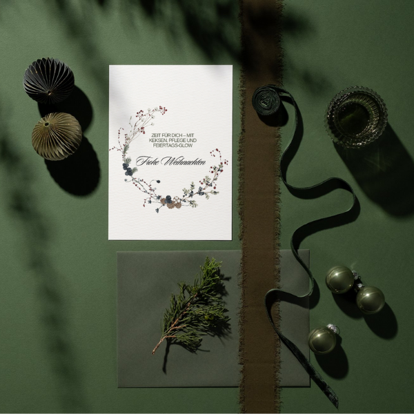 Mini-Geschenkset 'Weihnachts-Glow' - Karte + koreanische Sheet-Maske